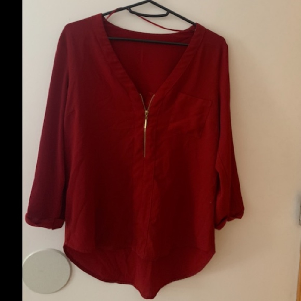 Primary red shirt